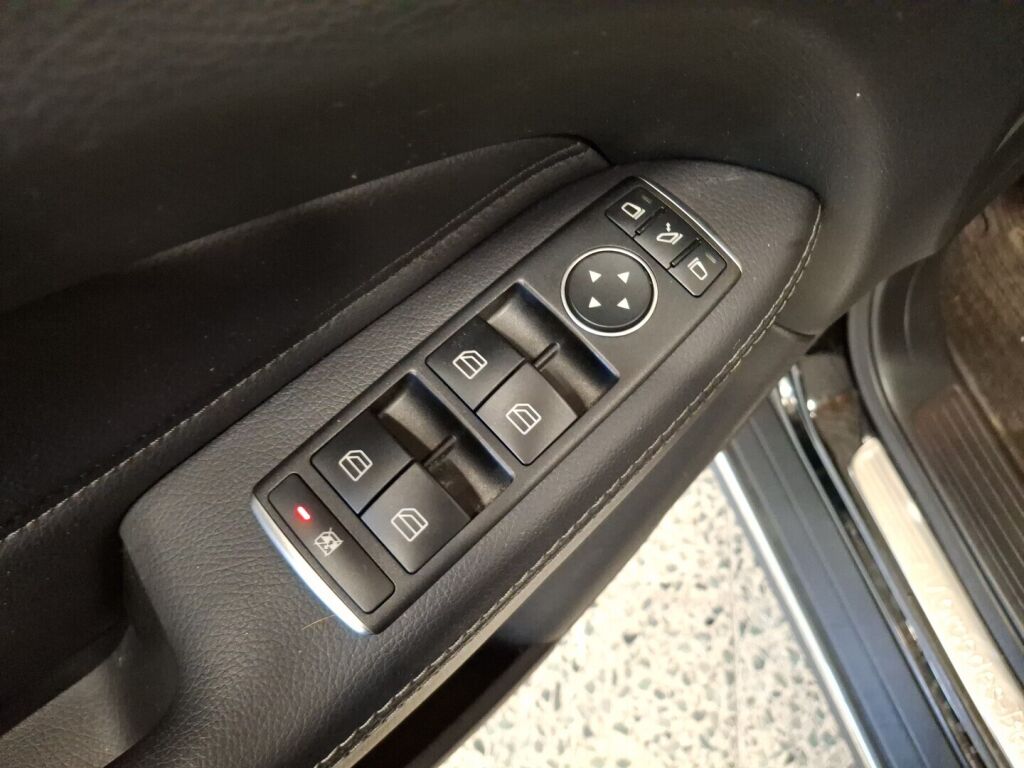 Mercedes-Benz GLE 2017 Musta