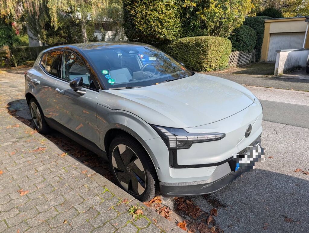 Volvo EX30 2024 