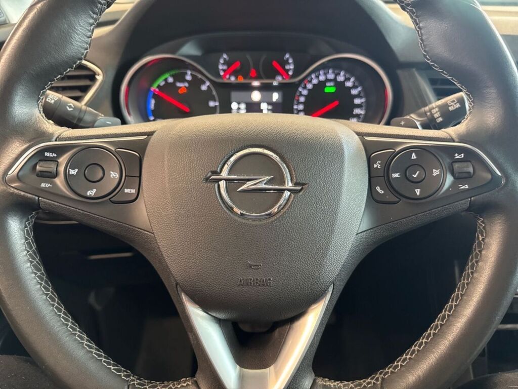 Opel Grandland X 2020 Valkoinen