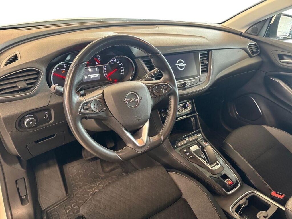 Opel Grandland X 2020 Valkoinen