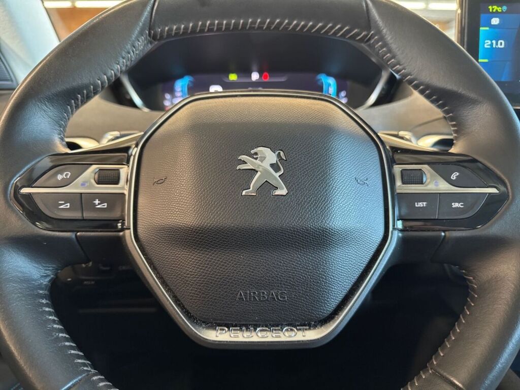 Peugeot 3008 2022 Valkoinen