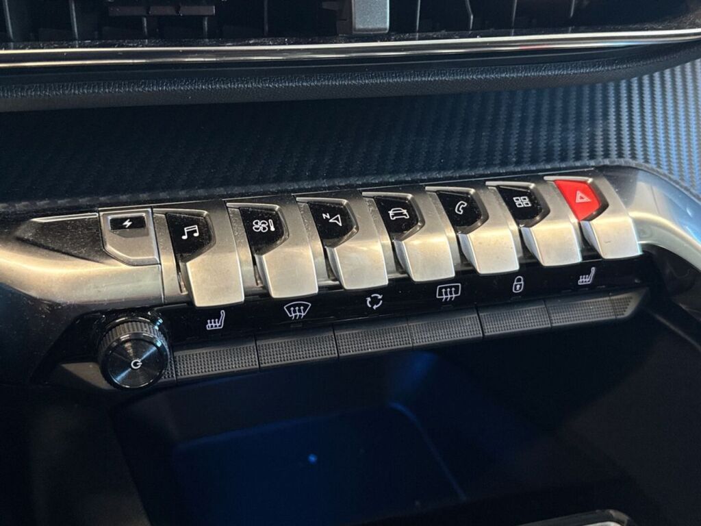 Peugeot 3008 2022 Valkoinen