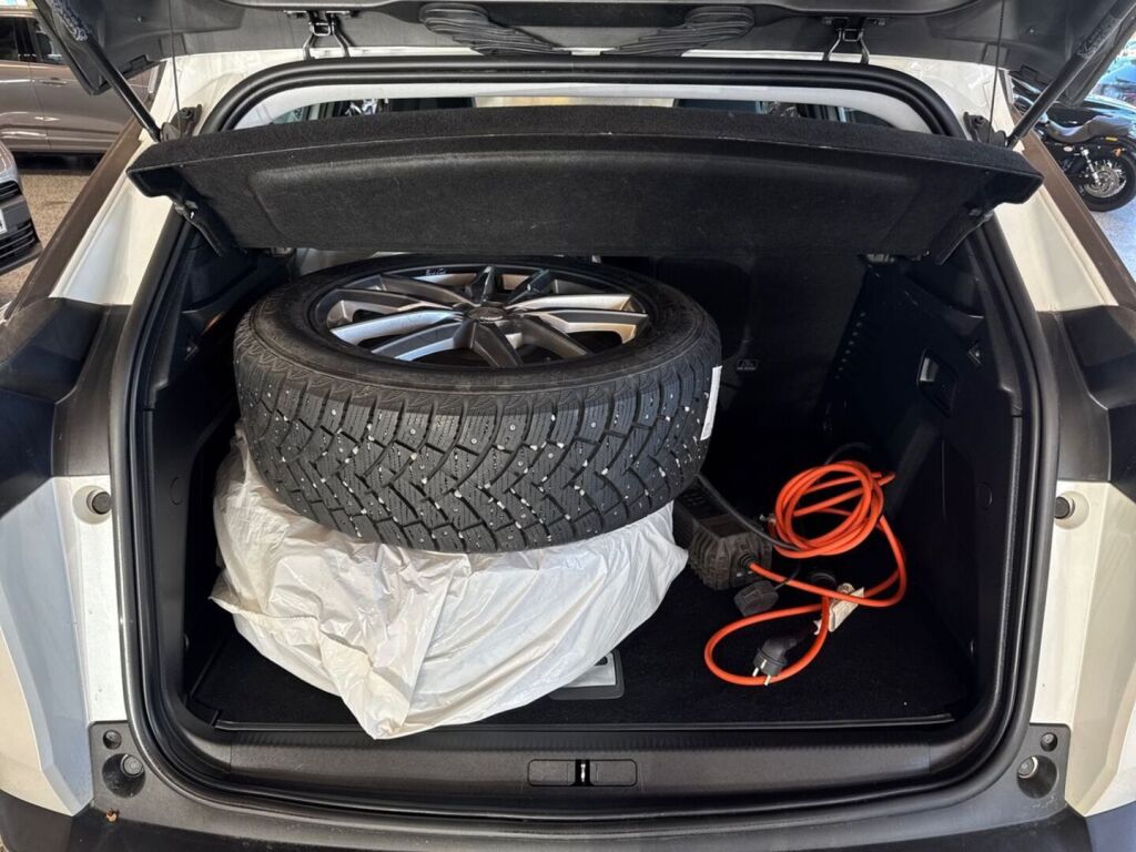 Peugeot 3008 2022 Valkoinen