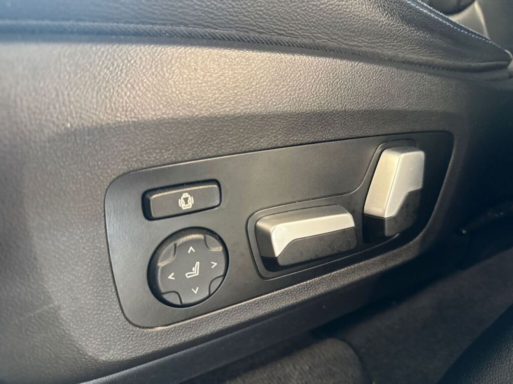 BMW iX3 2022 Harmaa