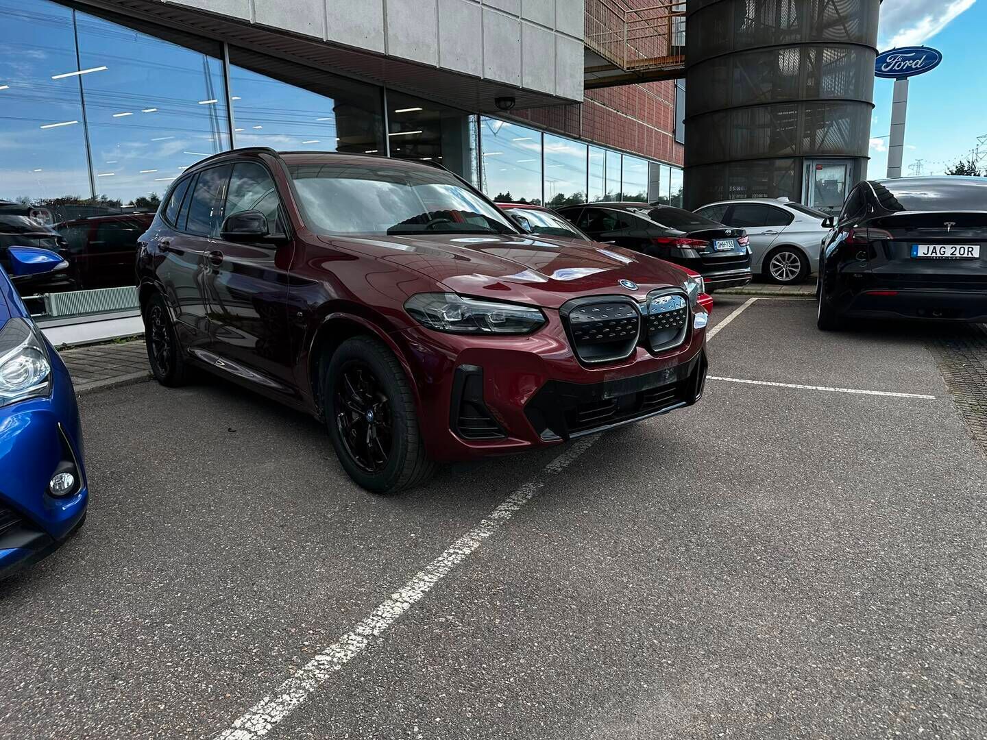 BMW iX3