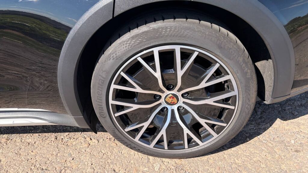Porsche Taycan 2022 