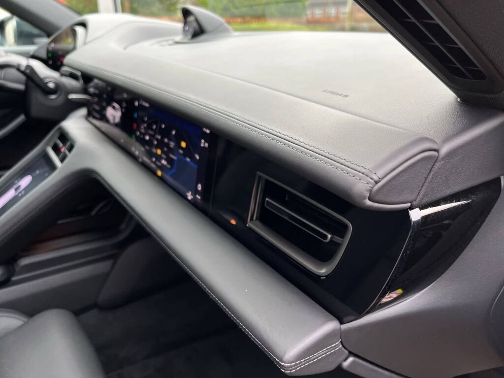 Porsche Taycan 2022 