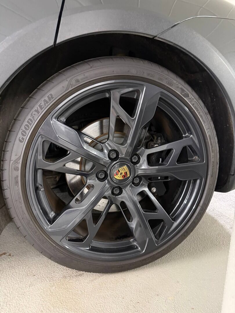 Porsche Taycan 2022 