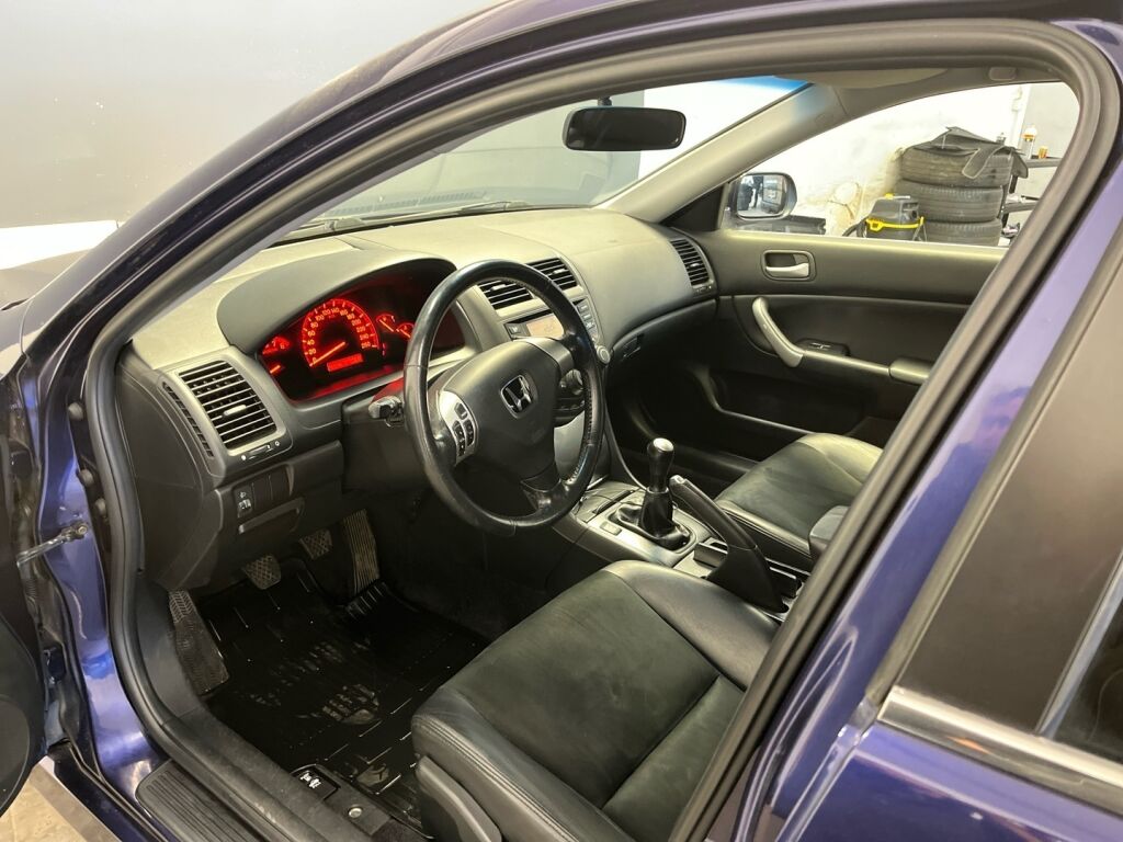 Honda Accord 2004 Sininen