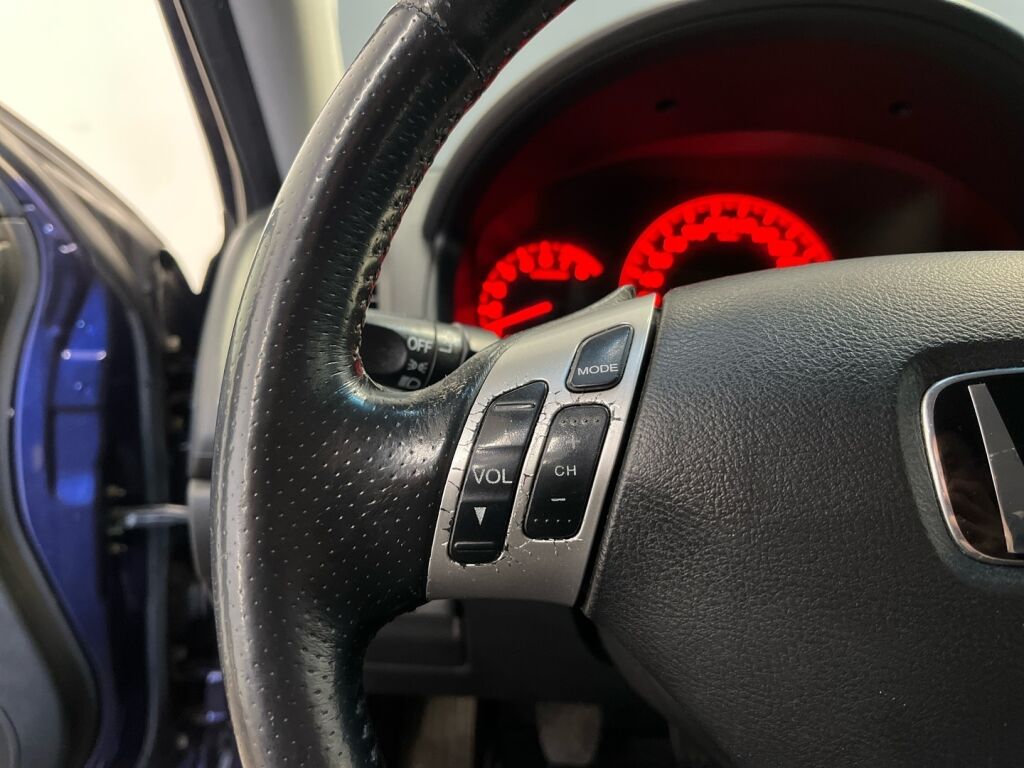 Honda Accord 2004 Sininen