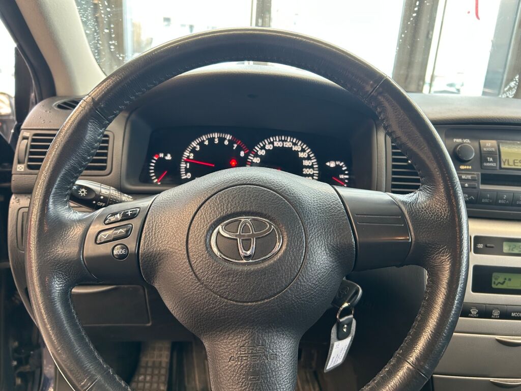 Toyota Corolla 2004 Sininen
