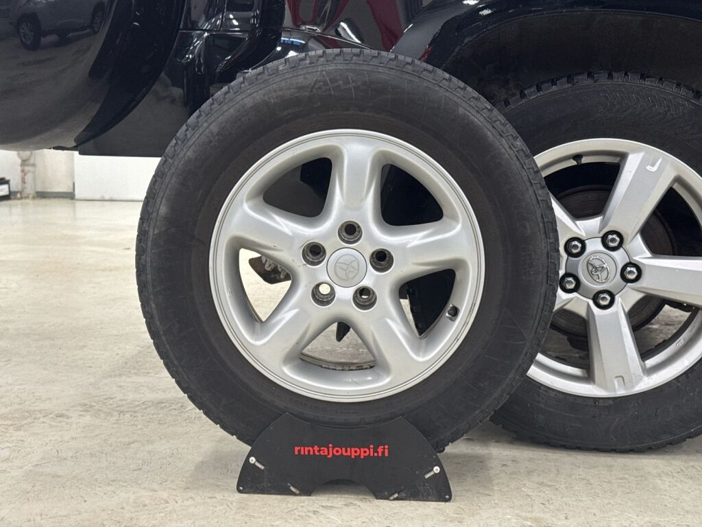 Toyota RAV4 2006 Musta