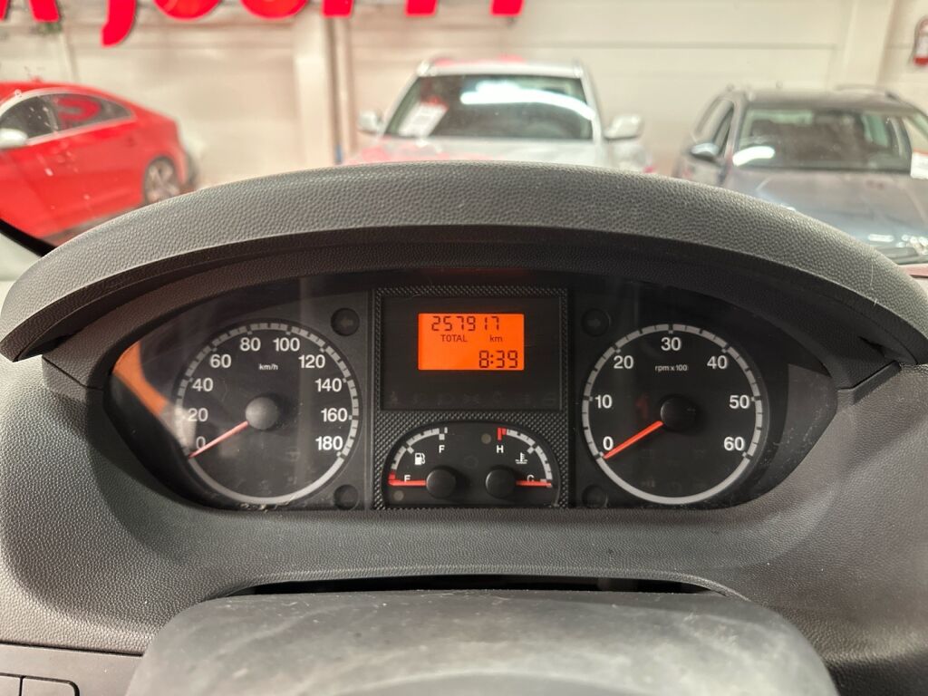 Peugeot Boxer 2007 Harmaa