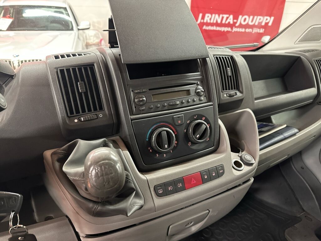 Peugeot Boxer 2007 Harmaa