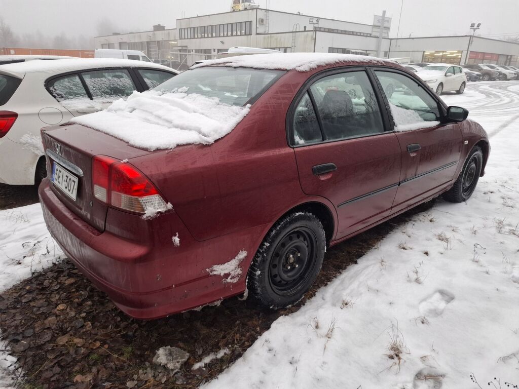 Honda Civic 2005 Punainen