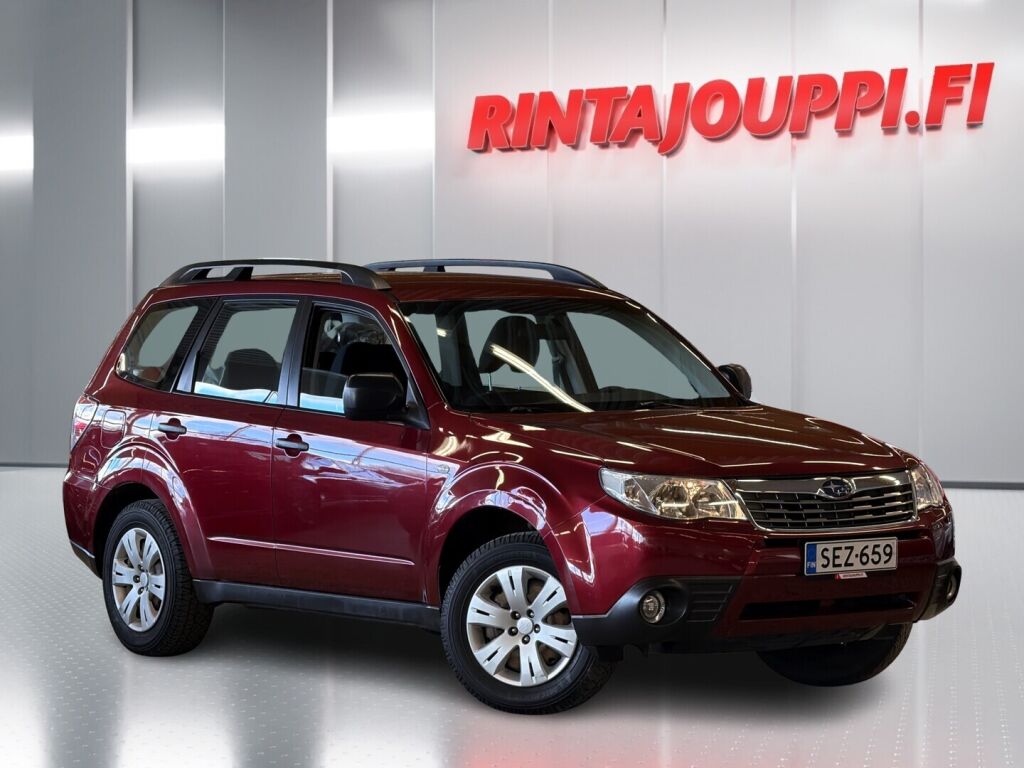 Subaru Forester 2009 Punainen