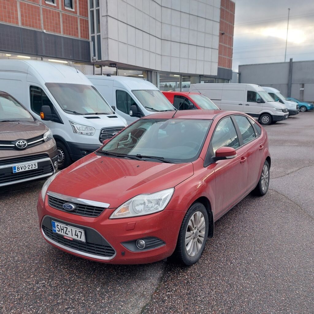 Ford Focus 2009 Punainen
