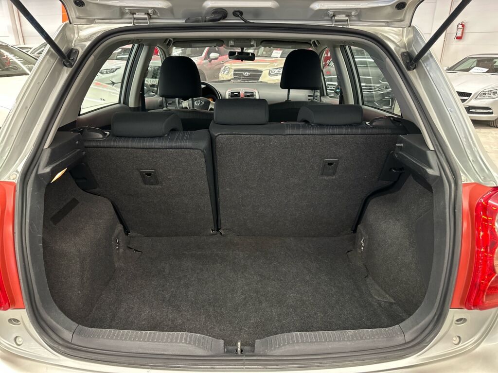 Toyota Auris 2009 Hopea