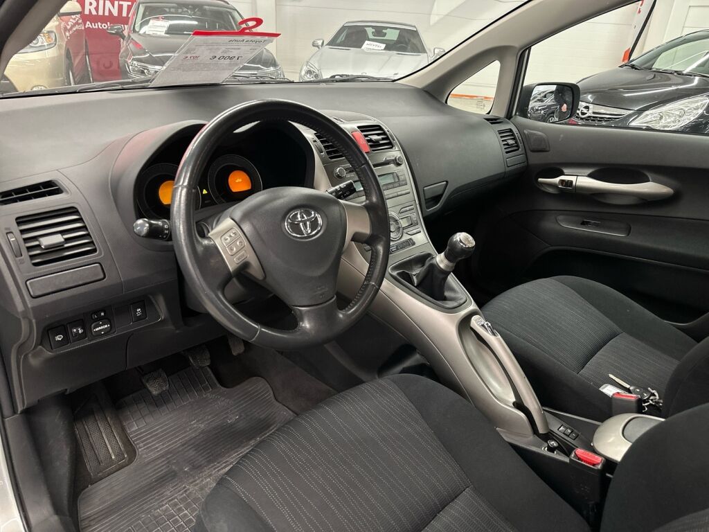 Toyota Auris 2009 Hopea