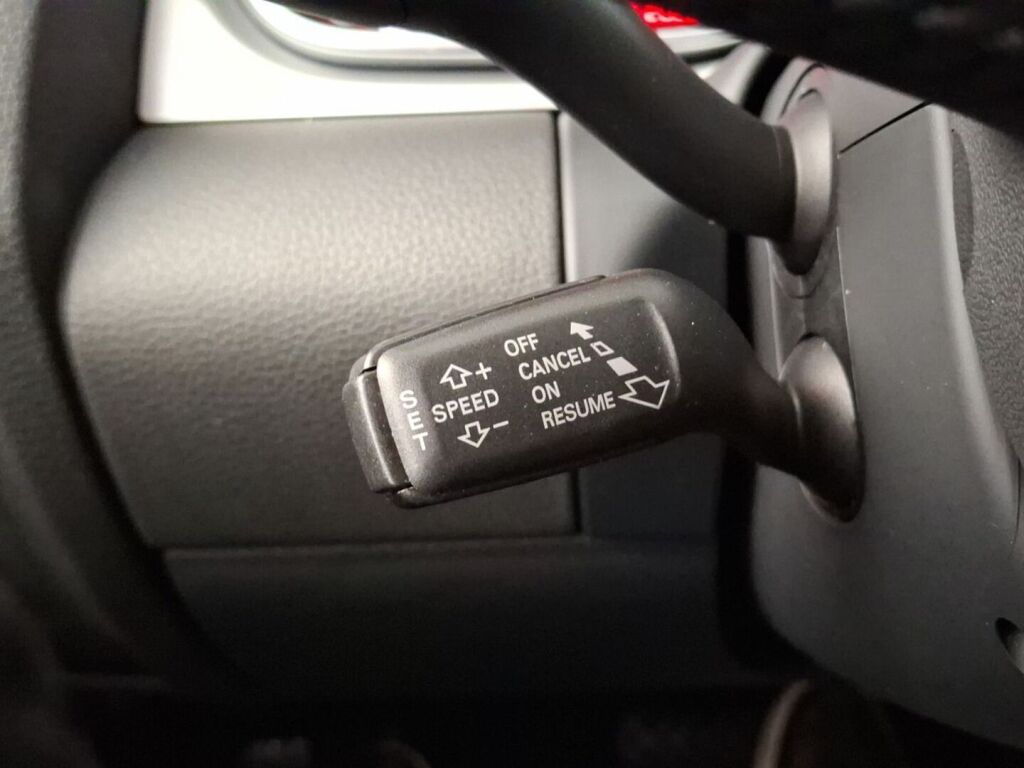 Audi Q7 2010 Harmaa