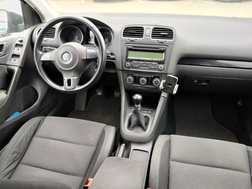Volkswagen Golf 2010 Sininen