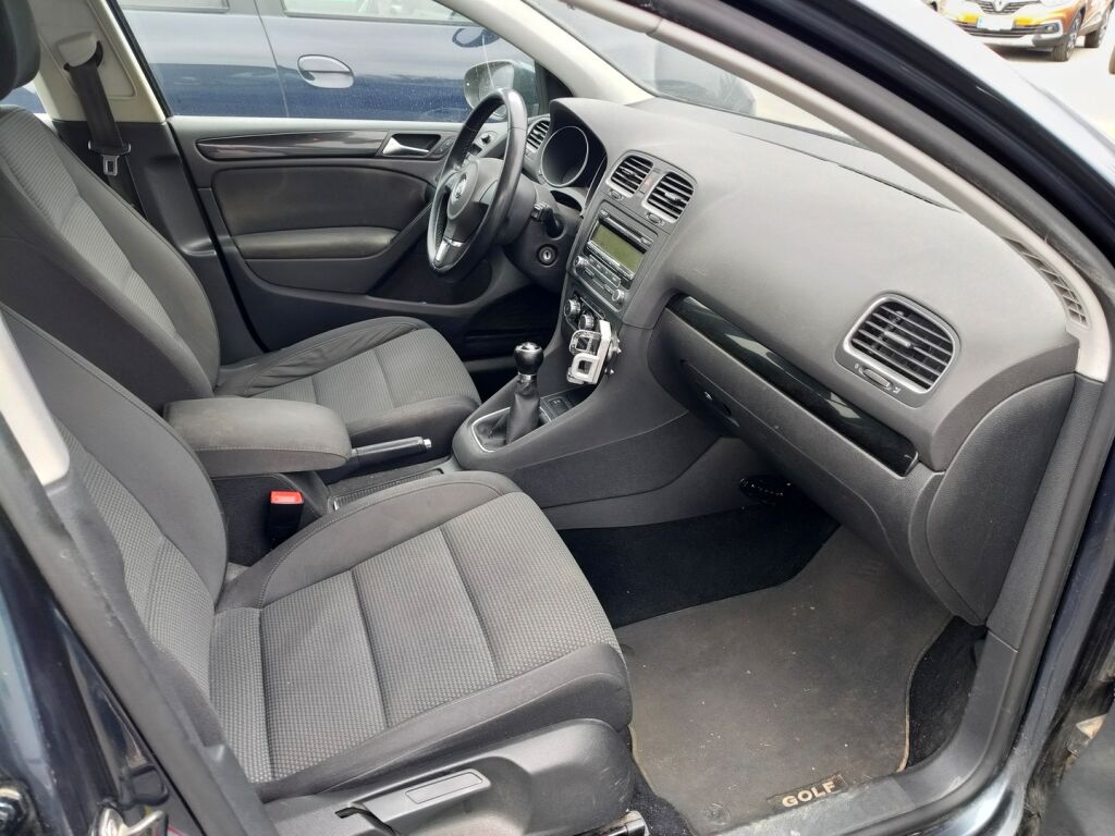 Volkswagen Golf 2010 Sininen