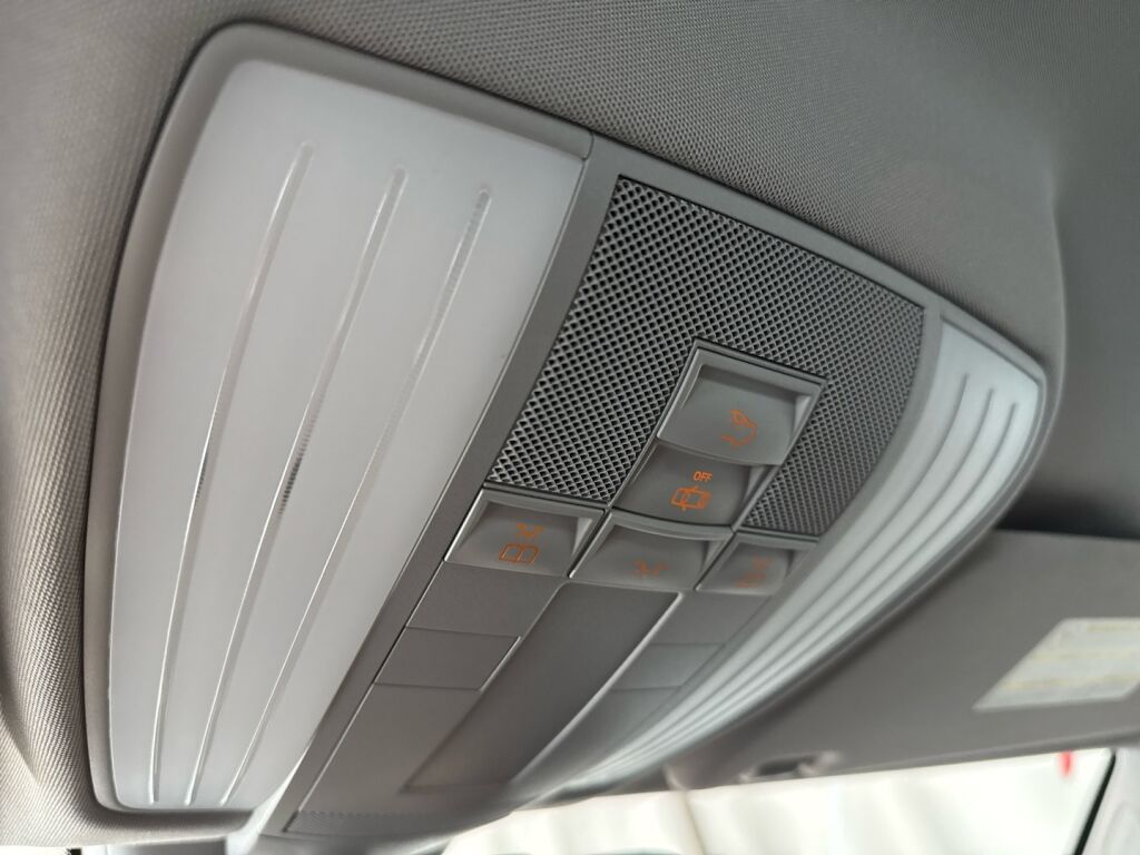 Mercedes-Benz E 2010 Harmaa