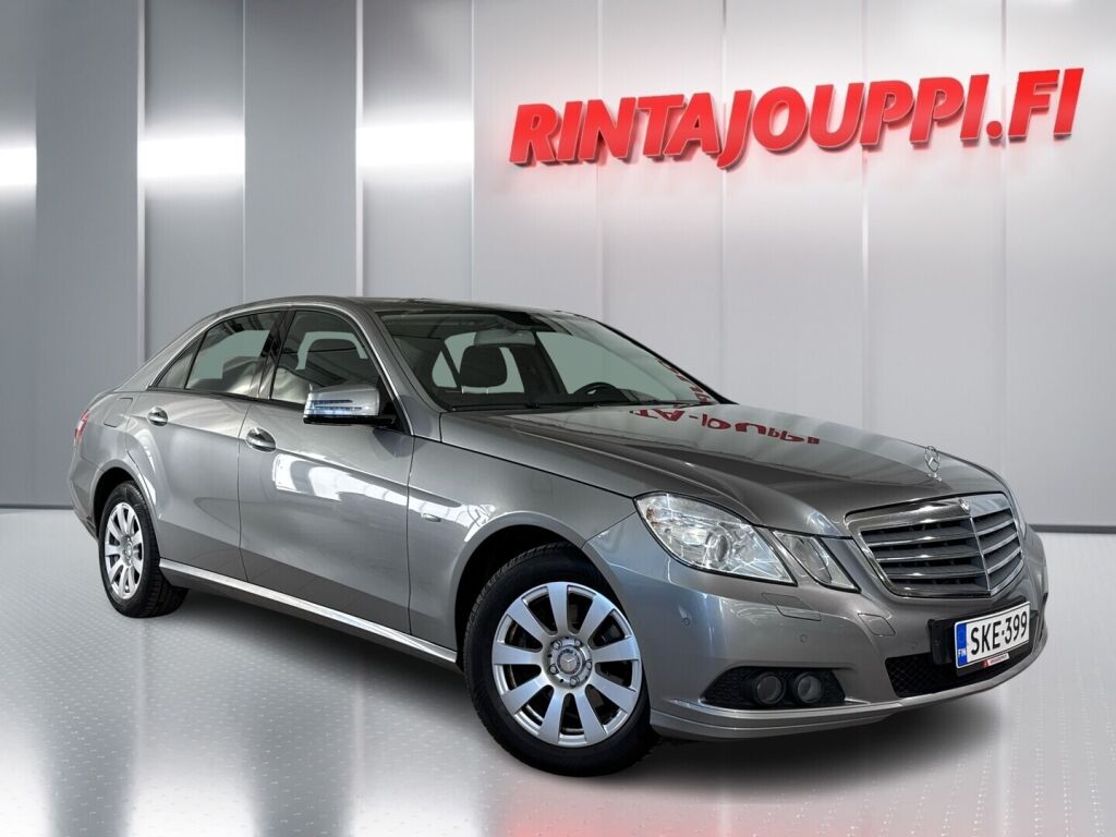 Mercedes-Benz E 2010 Harmaa