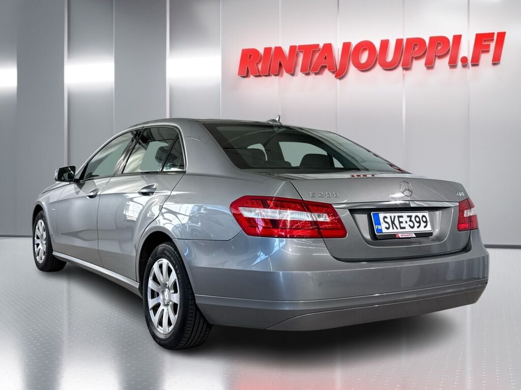 Mercedes-Benz E 2010 Harmaa