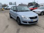 Skoda Fabia 2010 Sininen