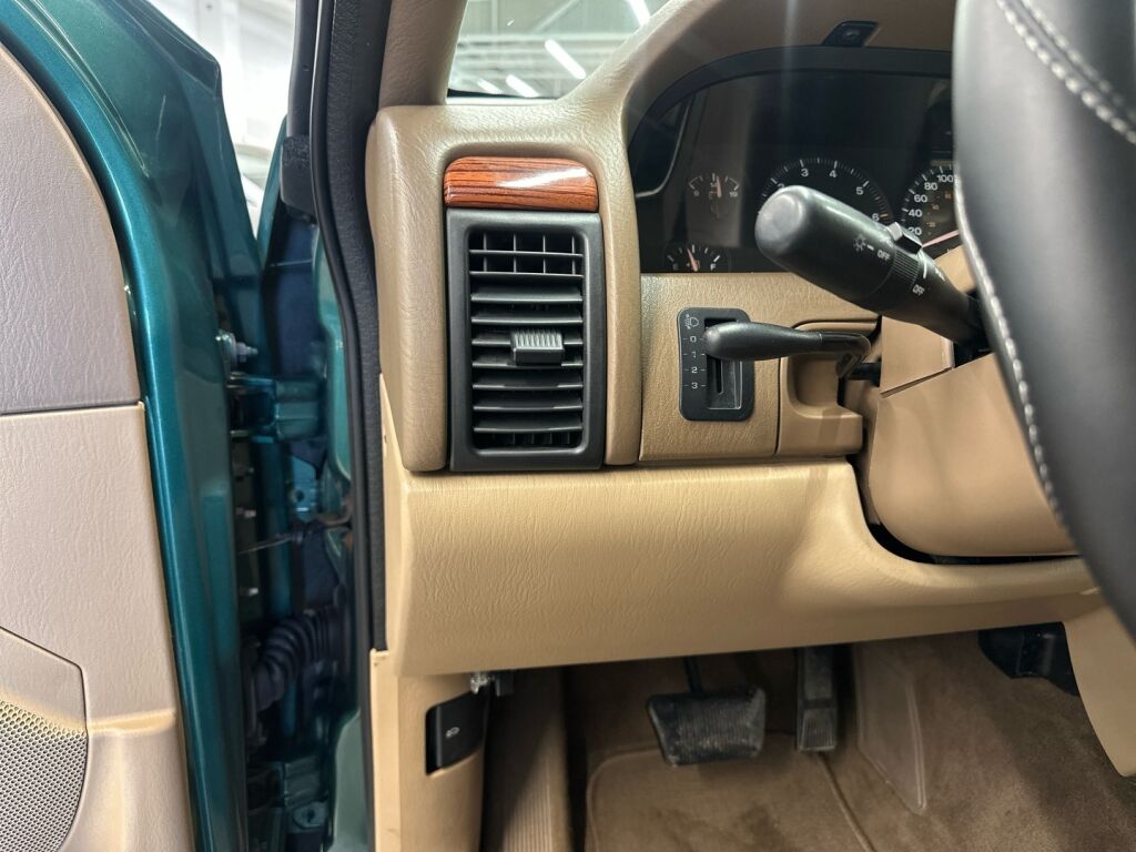 Jeep Grand Cherokee 1999 Vihreä