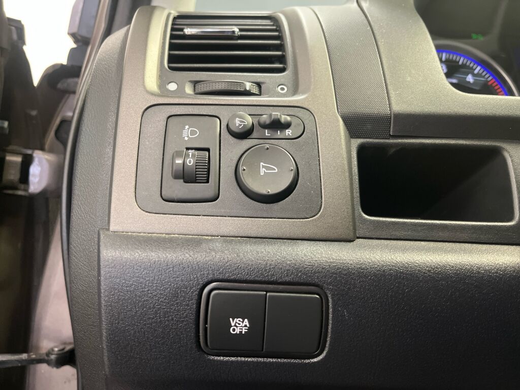 Honda CR-V 2010 Ruskea (beige)