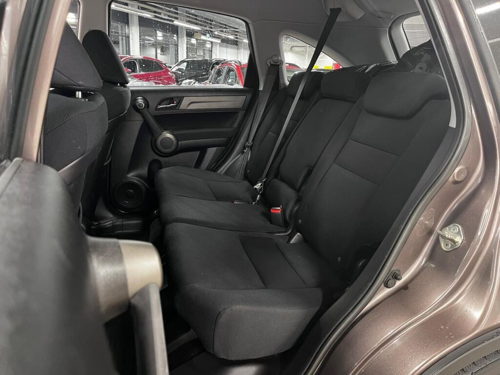 Honda CR-V 2010 Ruskea (beige)