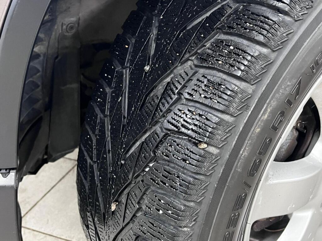 Honda CR-V 2010 Ruskea (beige)