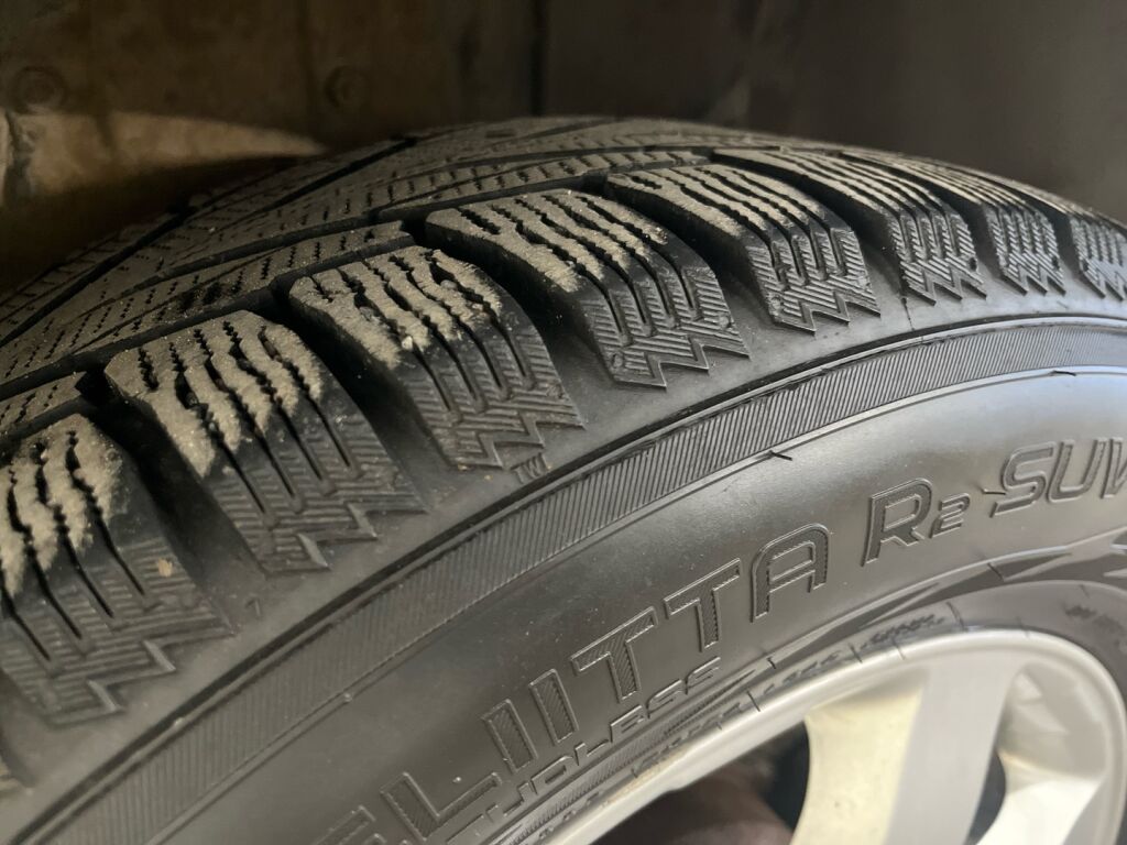 Honda CR-V 2010 Ruskea (beige)