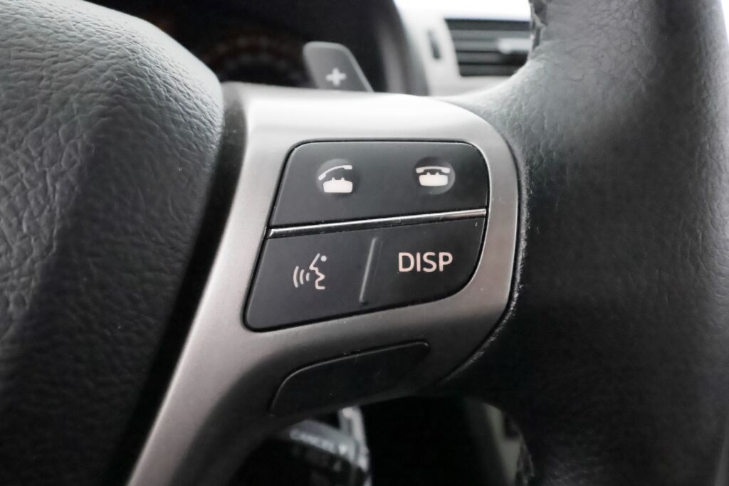 Toyota Avensis 2010 Harmaa