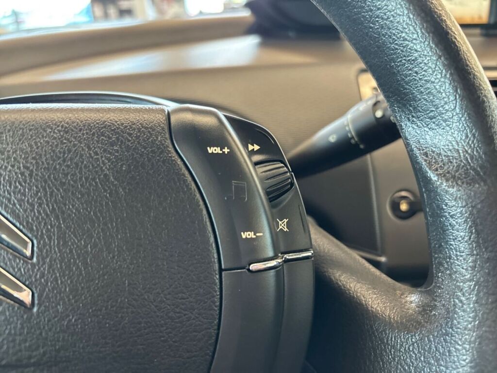 Citroen C4 2010 Punainen