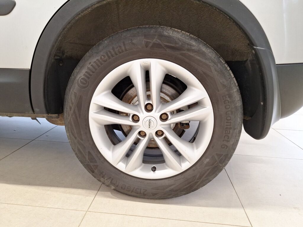 Nissan Qashqai 2011 Hopea