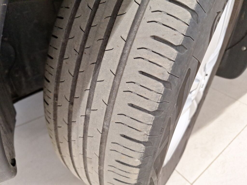 Nissan Qashqai 2011 Hopea