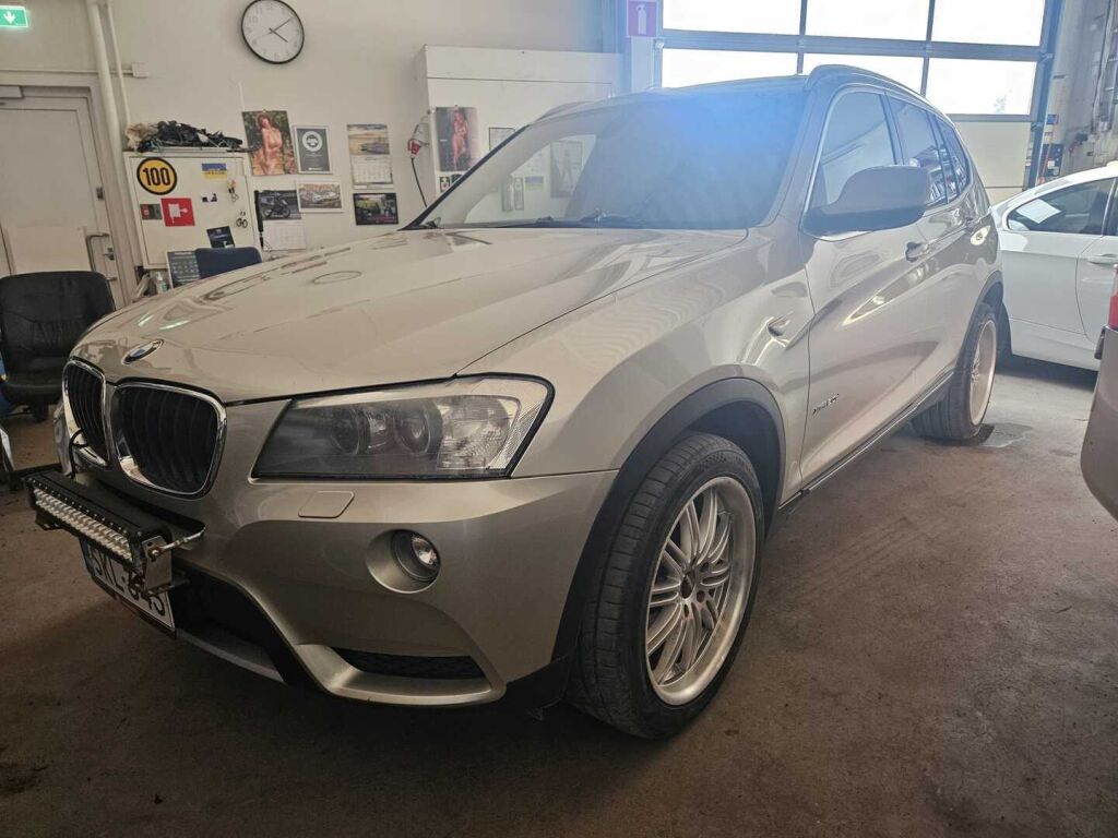 BMW X3 2010 Harmaa