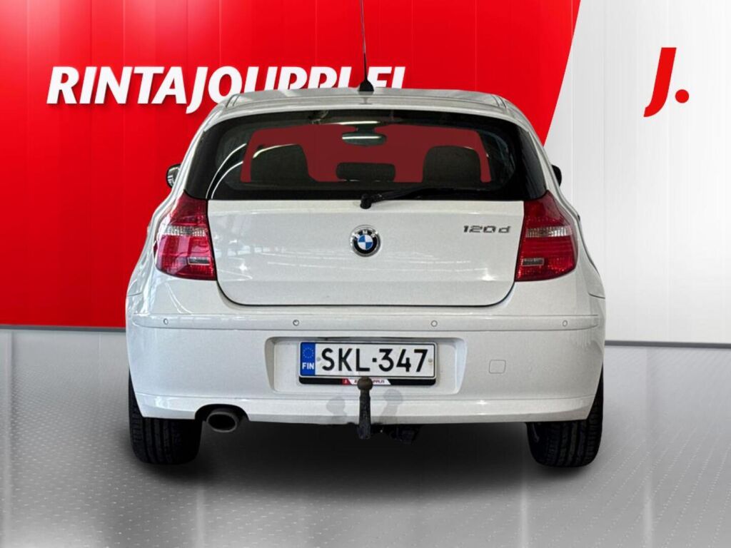 BMW 120 2010 Valkoinen