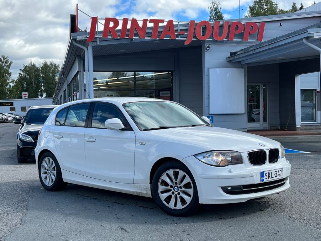 BMW 120 2010 Valkoinen