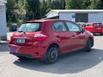 Toyota Auris 2010 Punainen