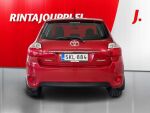 Toyota Auris 2010 Punainen