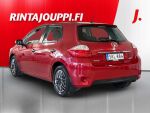Toyota Auris 2010 Punainen
