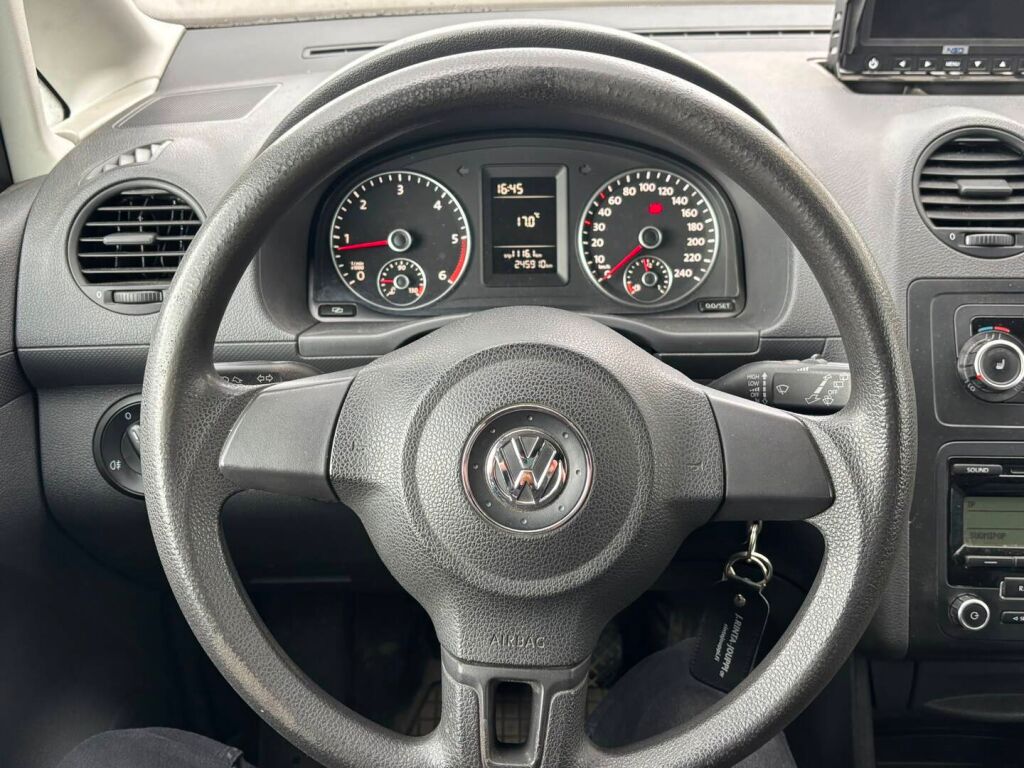 Volkswagen Caddy 2010 Valkoinen