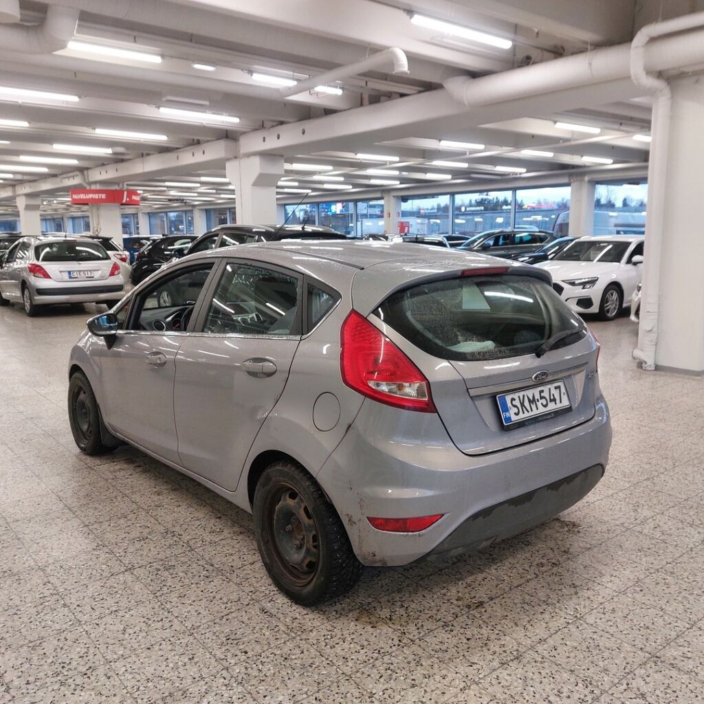 Ford Fiesta 2011 Harmaa