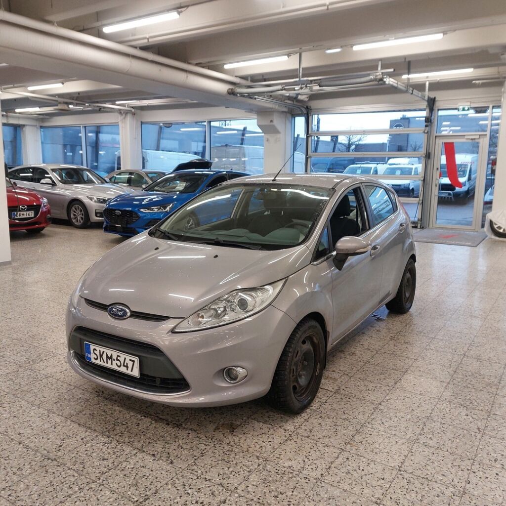 Ford Fiesta 2011 Harmaa