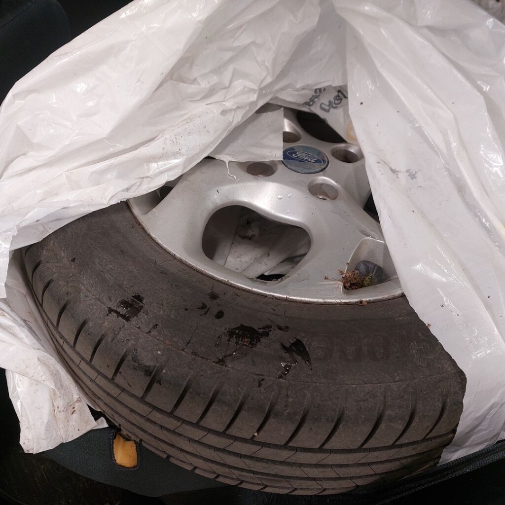 Ford Fiesta 2011 Harmaa