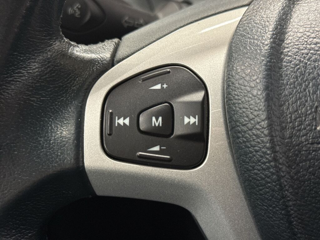 Ford Fiesta 2011 Harmaa